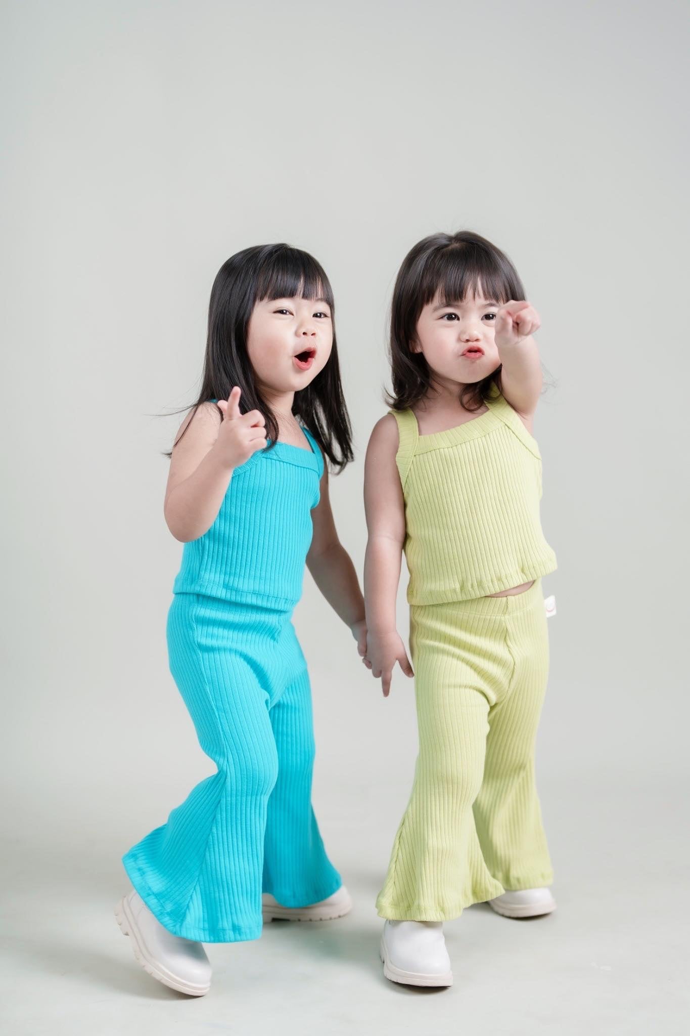 Set Y2K (Camisole with bell bottom)